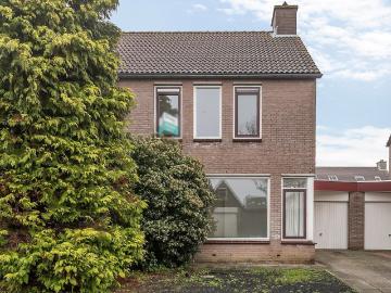Woonhuis, Godfried bomanslaan, Kloetinge
