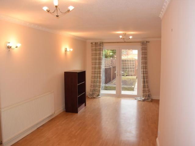 Woburn Close, London, SW19 1DS, United Kingdom | 2 bed townhouse for rent #133737660 | Rentberry