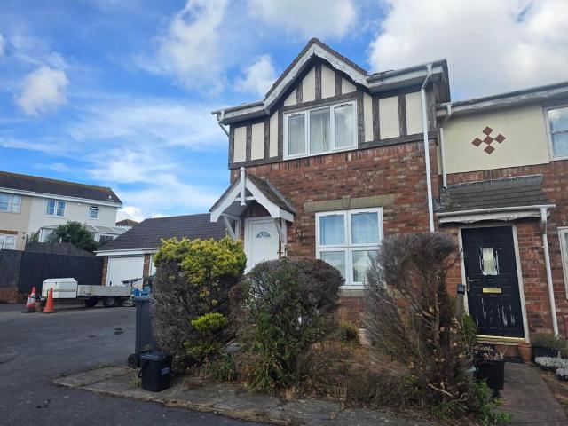 Woburn Close, Paignton TQ3 3 bed semi detached house to rent £1,300 pcm £300 pw