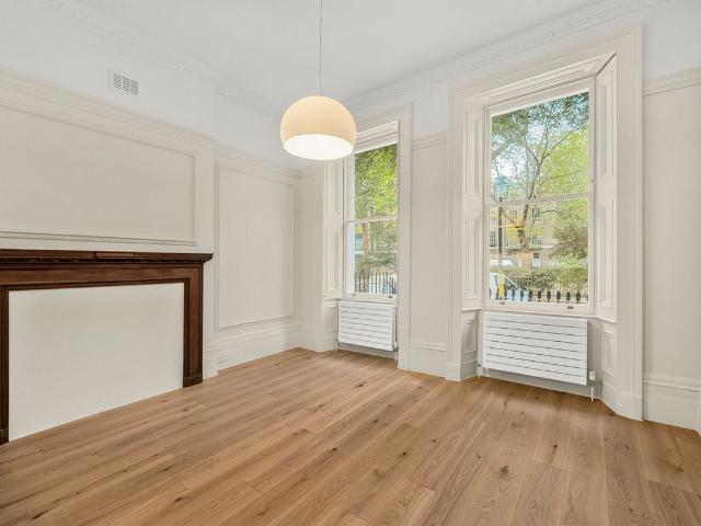 Woburn Square, Bloombury WC1H, 1 bed flat to rent, £3,100 pcm | PrimeLocation