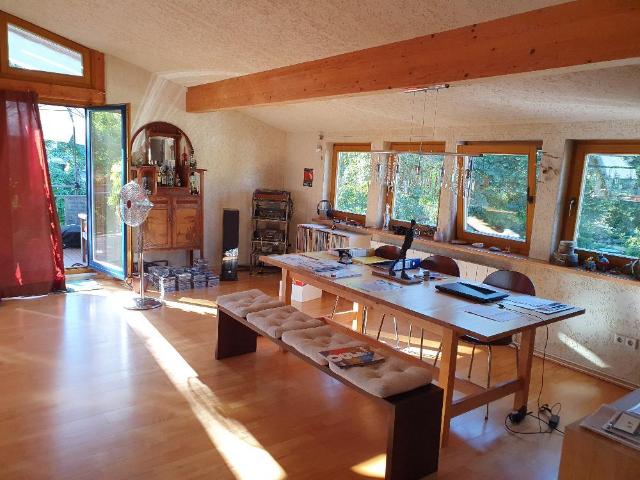 WOB Köhlerberg, beste Lage, 4 Zimmer Eigentumswohnung im Zweifamilienhaus, Erbpachtgrundstück
