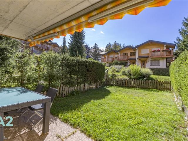 MITTEILICHES CHALET MIT GARTEN IN NÄHE DES REGENTS, WOCHE / SÄSONNMITTEILUNG