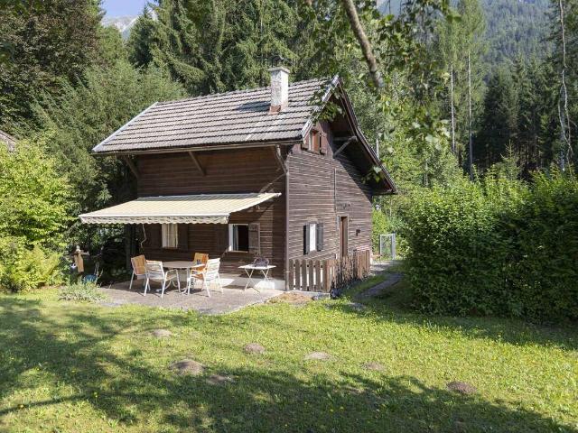 Wochenendhaus in idyllischer Lage