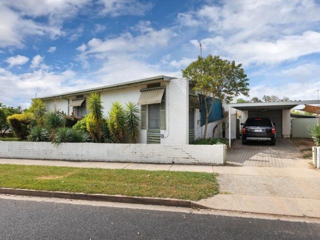 WODONGA Rock Solid First Home Or Investment