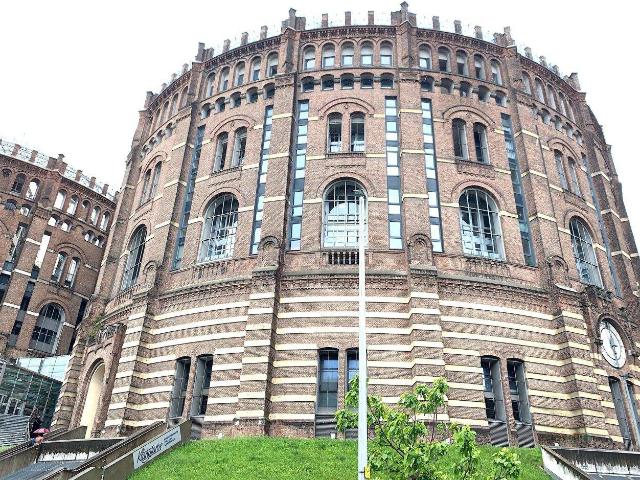 Wohhnung im Gasometer mit Balkon