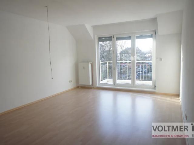 WOHLBEHAGEN helle 2 Zimmer Wohnung mit Balkon, Einbauküche und Stellplatz in Neunkirchen!