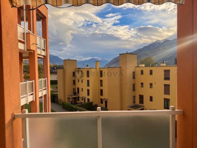 Wohlfühloase mit Terrasse und Balkon