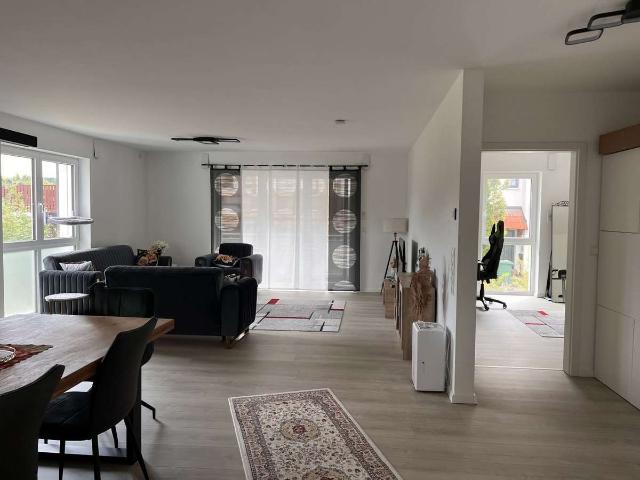 Wohlfühloase mit unverbaubarem Grünblick: Modernes Wohnen mit Top Ausstattung!