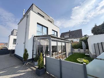 Graf-Gerlach-Straße - Ausgestattete Küche