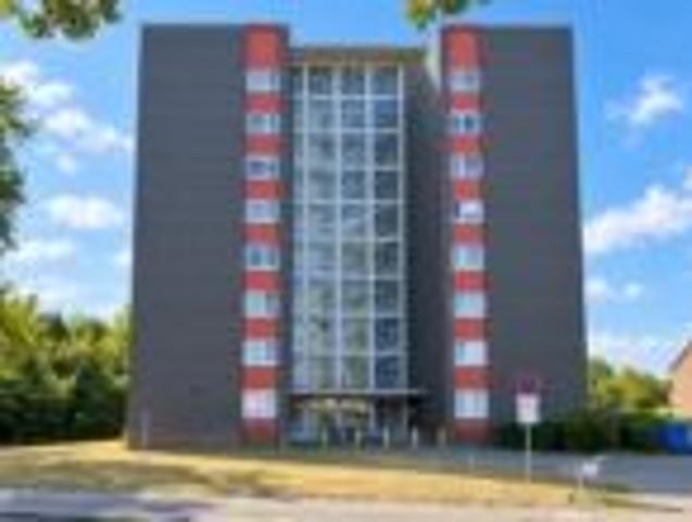 Wohlfühlen in Gladbeck Brauck – 3 1/2 Zimmer Wohnung mit Balkon in ruhigem Hochhaus