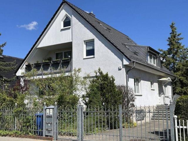 Wohlfühlwohnung im Zweifamilienhaus