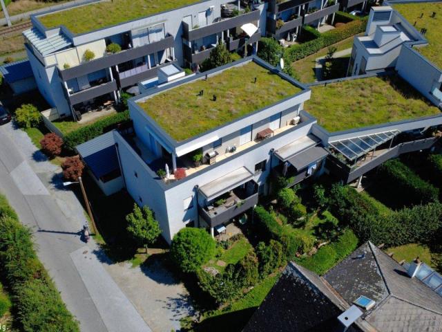 WOHLFÜHLWOHNEN IM GRÜNEN! Charmante Gartenwohnung in ruhiger Sackgassenlage_Graz Liebenau!