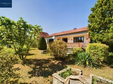 Haus zum Verkauf in 3730 - Garten, Balkon