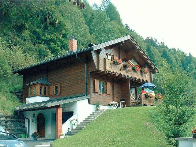 Wohn bzw. Ferienhaus in Mallnitz mit großem Grundstück!