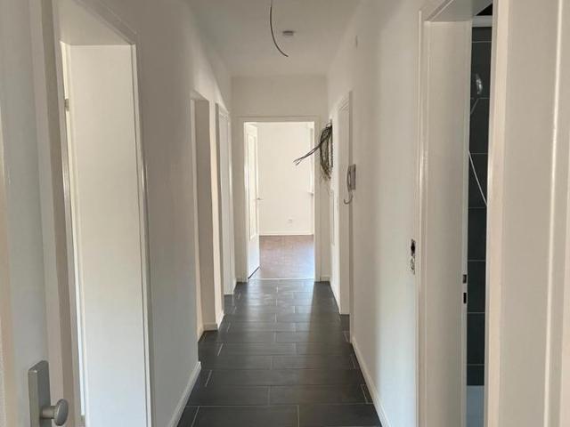 Wohn & Geschäftshaus + Baugrundstück 30.000 EUR Miete p.a