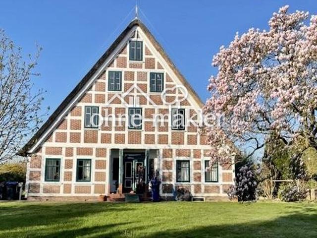 Wohn t raum vor den Toren Hamburgs: 3 /4 Zimmer Wohnung m. Galerie + eigener Terrasse