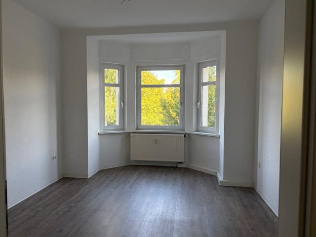 Wohn t raum: individuelle 3 Zimmer Wohnung