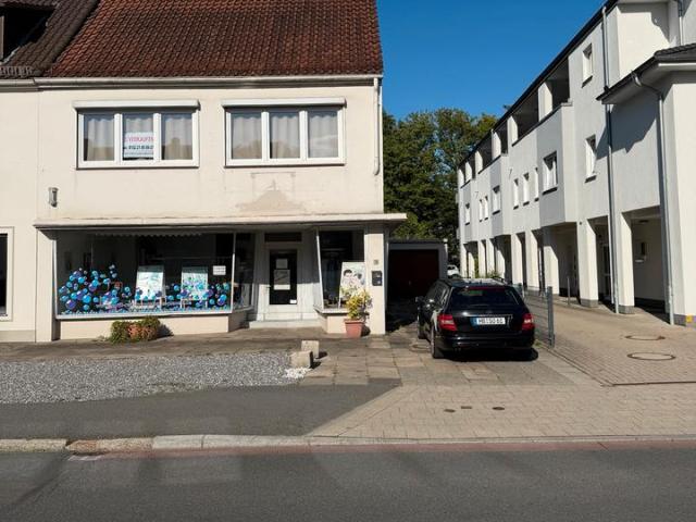 Wohn und Geschäfts Haus Oberneuland