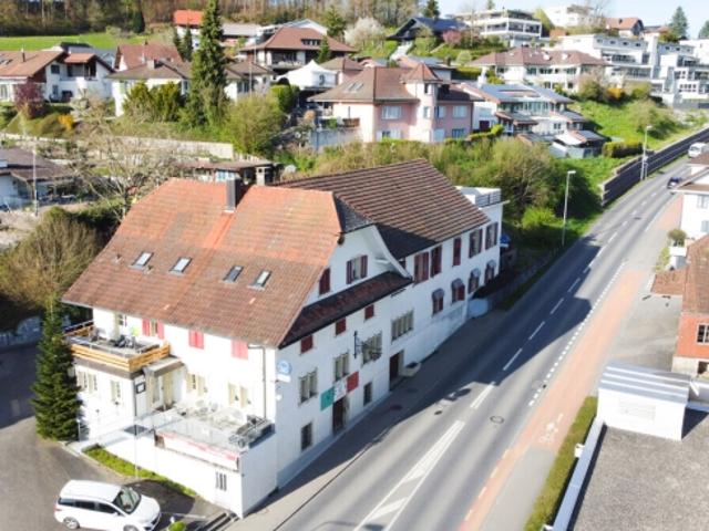 Wohn und Geschäftshaus mit vielseitigem Nutzungspotenzial und 5.67% Bruttorendite