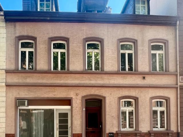 Wohn und Geschäftshaus mit Entwicklungspotenzial in Frankentahl