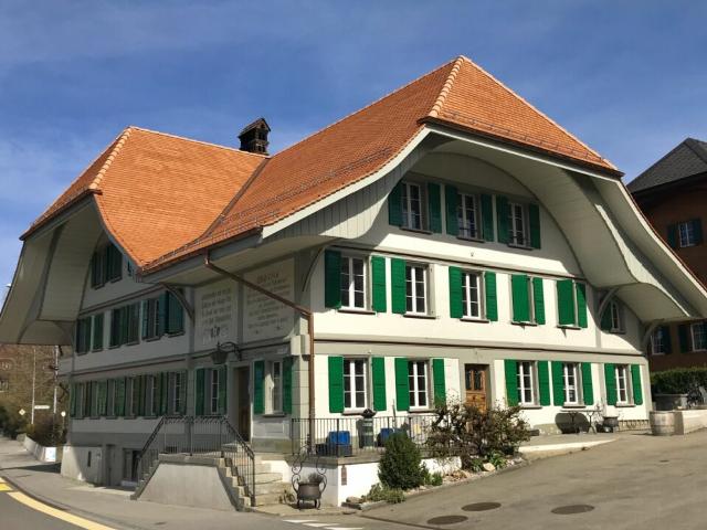 Wohn und Geschäftshaus mit Potenzial für Gewerbe, Investor, Anleger