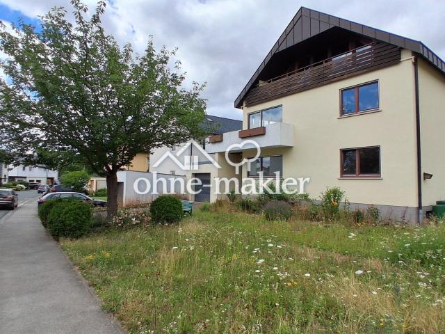 Wohn und Geschäftshaus, als Dreifamilienhaus geeignet