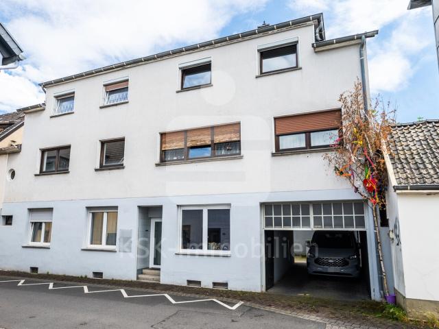 Wohn und Geschäftshaus im Ortskern von Bad Honnef Selhof