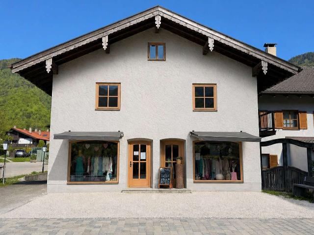 Wohn und Geschäftshaus im Herzen von Aschau