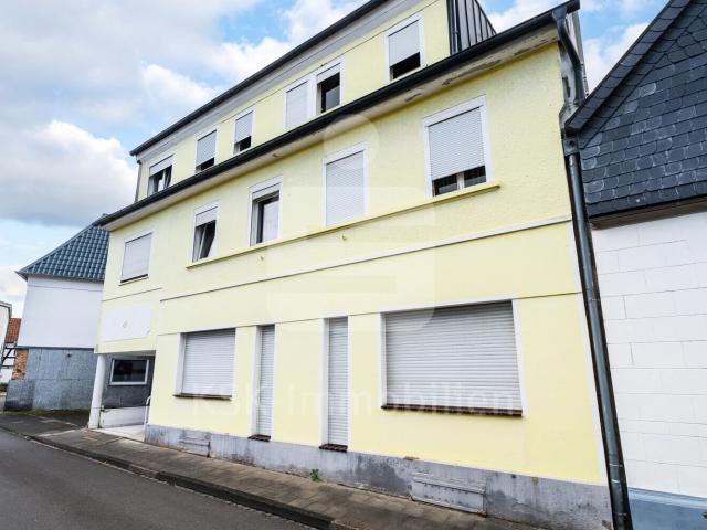 Wohn und Geschäftshaus im Herzen einer gewachsenen Ortslage