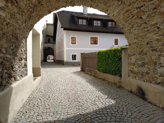 Wohn und Geschäftshaus in der Künstlerstadt Gmünd in Kärnten