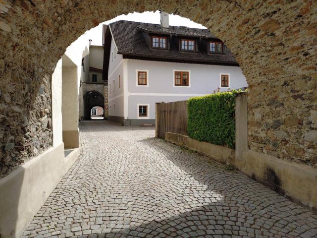 Wohn und Geschäftshaus in der Künstlerstadt Gmünd in Kärnten