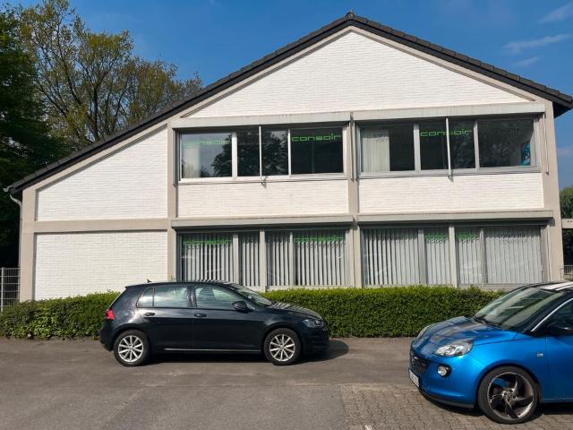Wohn und Gewerbeimmobilie in Mönchengladbach Mülfort