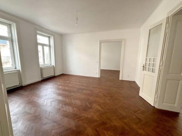Wohnbüro! Altbauwohnung in guter Lage!