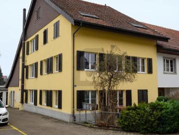 Wohngebäude 4 Zimmer