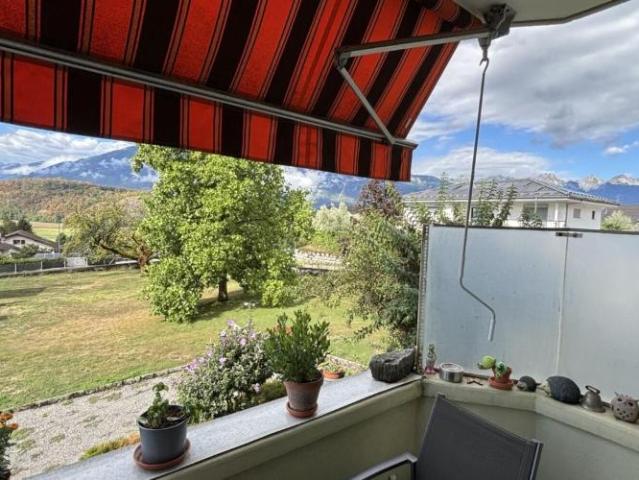 Wohngebäude 8 Zimmer