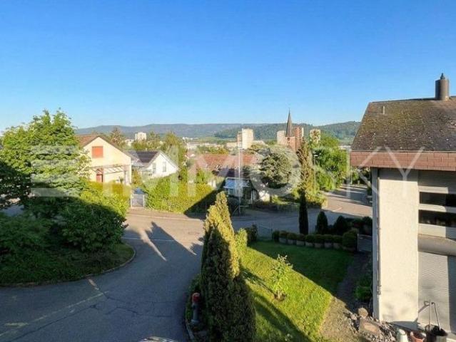 Wohngebäude 9 Zimmer
