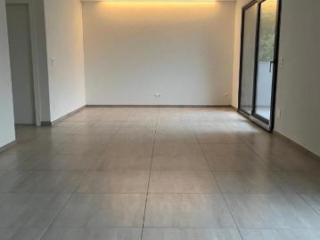 Wohngebäude 10.5 Zimmer