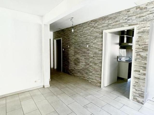 Casa da 4 appartamenti interessante
