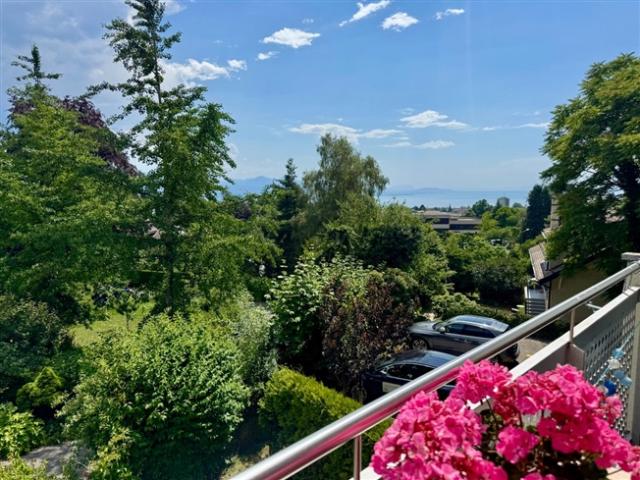 Wohngebäude mit 5 Wohnungen mit Höhenpotenzial in Lausanne Chailly