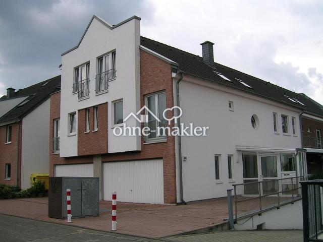 Wohngefühl mit Terrassen und Garagenkomfort