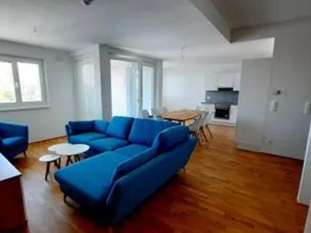 WOHNGEMEINSCHAFT mit 4 Zimmer