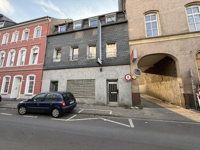 WOHNGESCHÄFTSHAUS MIT 1 3 WOHNEINHEITEN, EINEM LADENLOKAL UND LAGERFLÄCHEN IN KREFELDCITY ZU KAUFEN!
