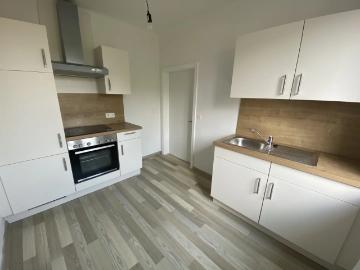 Wohnglück auf 47 Quadratmeter + Loggia, Mitten in der Stadt