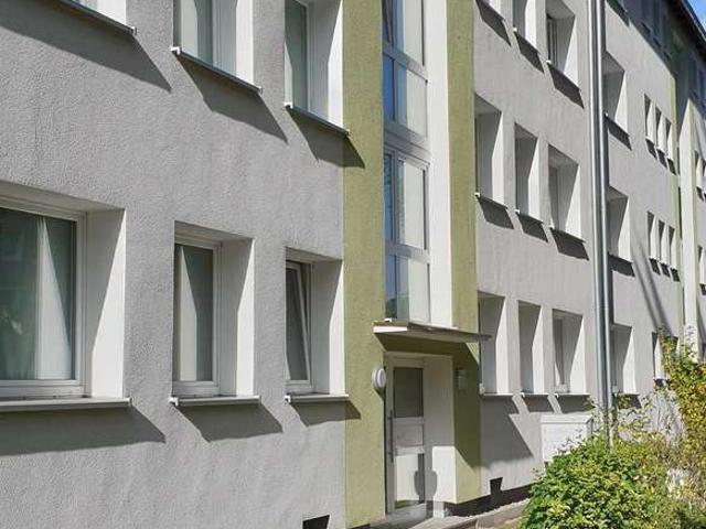 Wohnglück frisch renovierte 3 Zimmer Wohnung