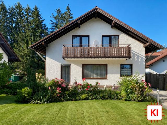 Wohnen am Forstenrieder Park Haus mit solider Substanz sucht neue Familie