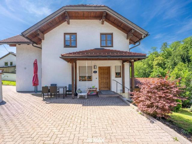 Wohnen am Fuße des Gaisbergs Mehrfamilienhaus mit großzügigem Platzangebot in Salzburg