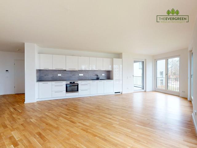 Wohnen am Hartenbergpark: 3 Zimmer Wohnung mit Einbauküche