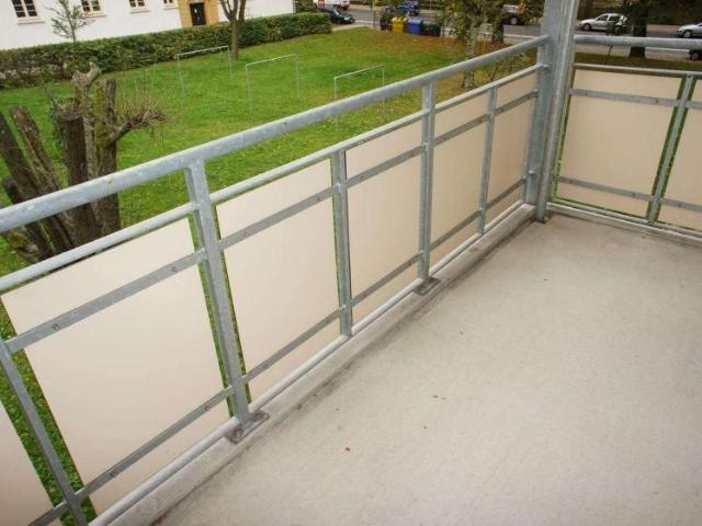 Wohnen am Heimgarten / Bad mit Fenster + Wanne frei ab 1.10.26