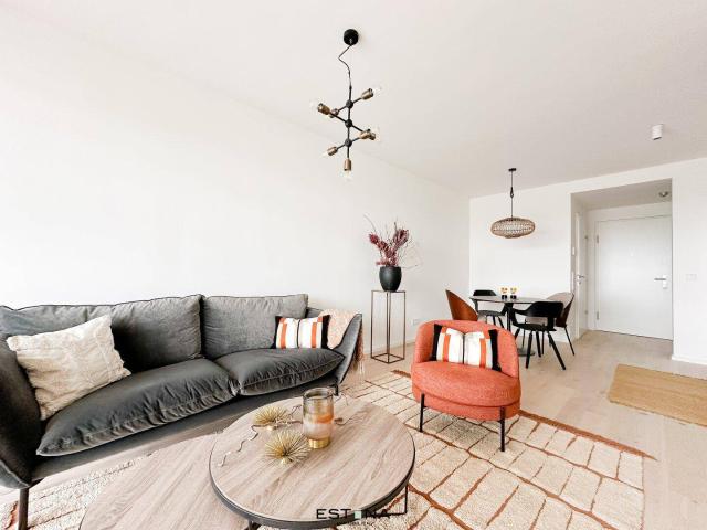 Wohnen Am schönen Platz provisionsfreie Neubauwohnung mit perfekter Aufteilung