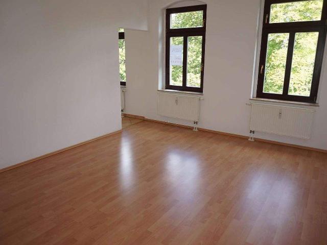 Wohnen am SchloÃ Chemnitz EBK inkl. 2.OG + Stellplatz !